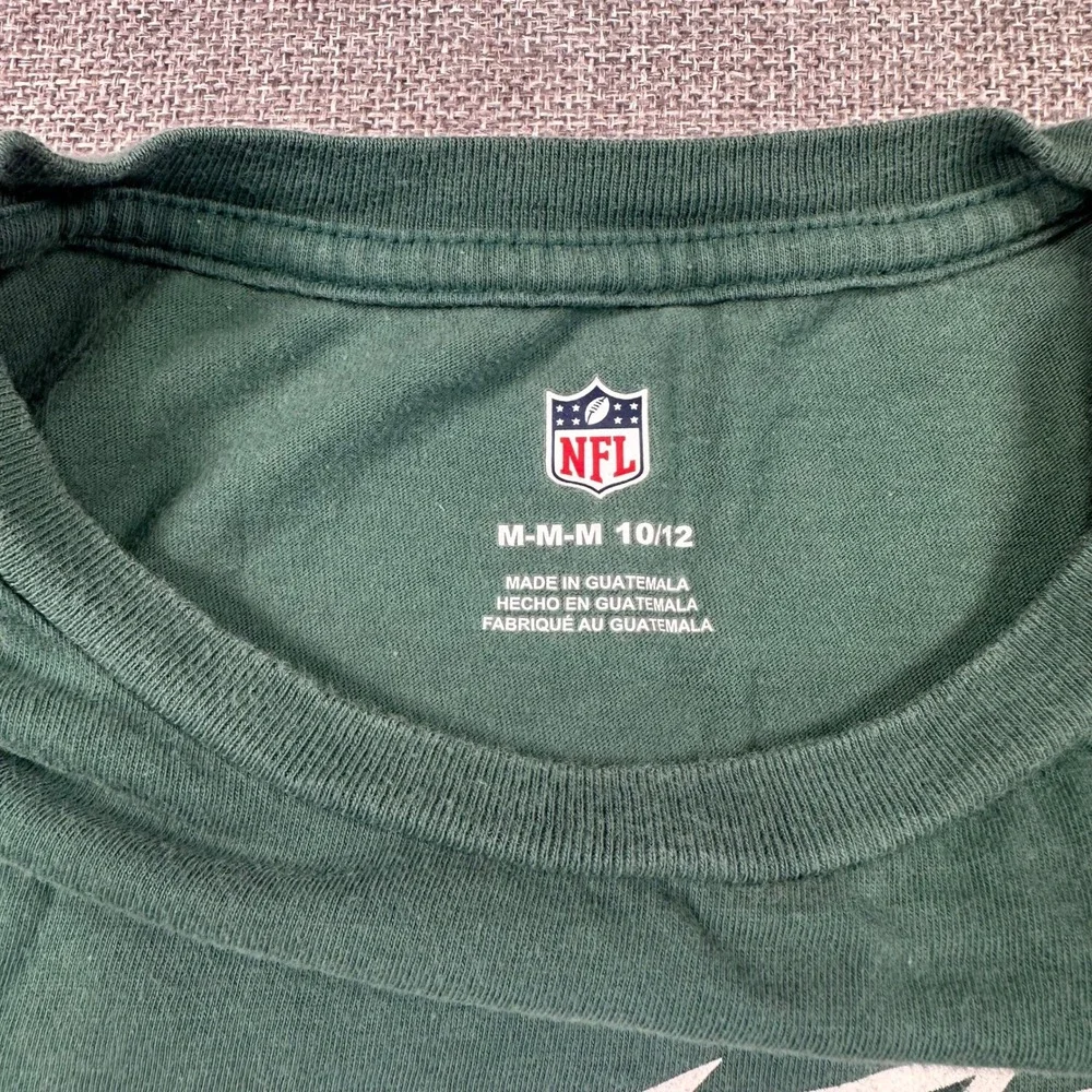 NFL Philadelphia Eagles Kids T-Shirt Green Short Sleeve Size M 10/12 Graphic Tee - Picture 4 of 10